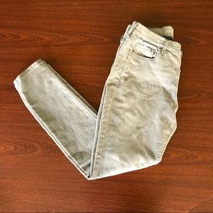 Old Navy Mid-Rise Jeans